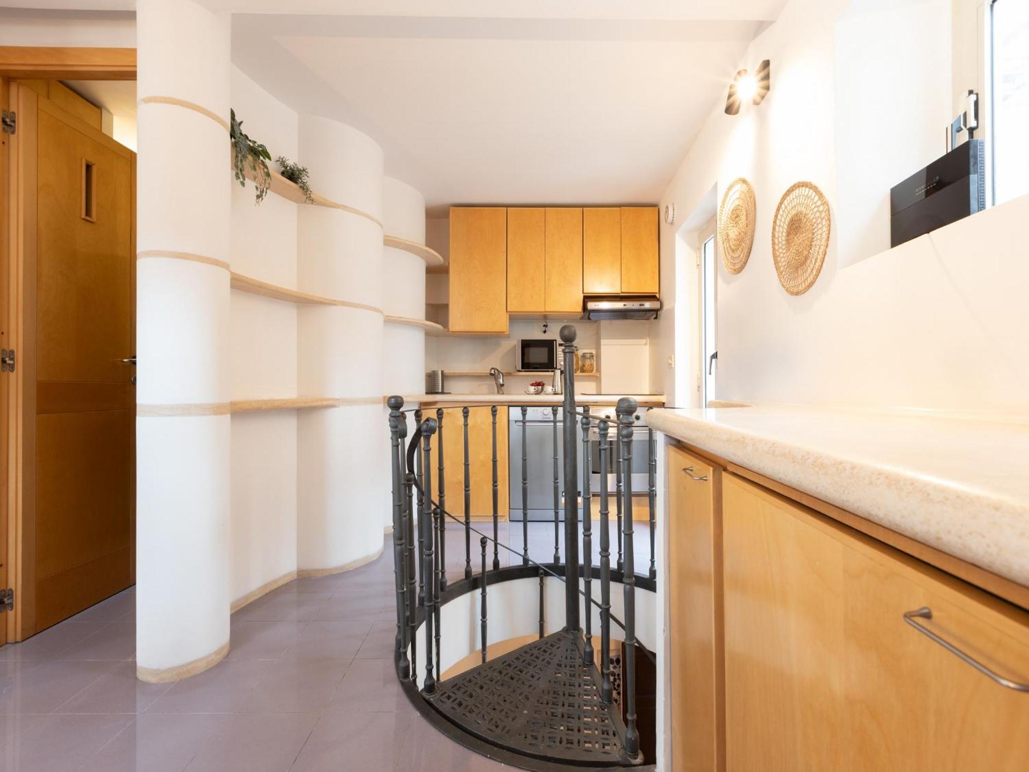 The Best Rent - Two-Bedroom Apartment With Terrace Near Trevi Fountain Рим Экстерьер фото